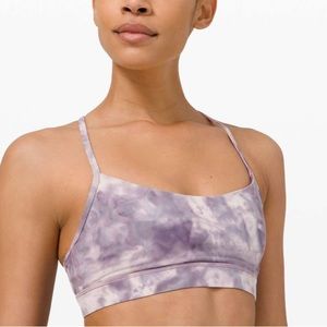Lululemon Flow Y Bra Nulu *Light Support, B/C Cup
Diamond Dye Pink Bliss Graphit